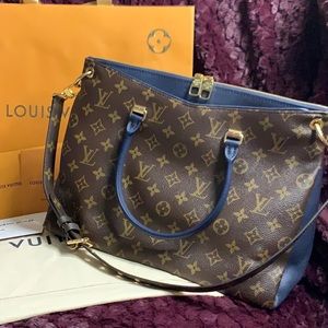Louis Vuitton Pallas